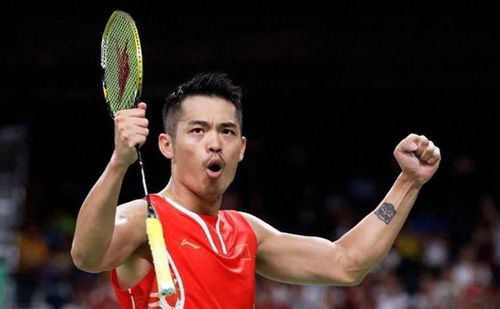 ATP年终总决赛：弗里茨 辛纳迎小组赛开门红